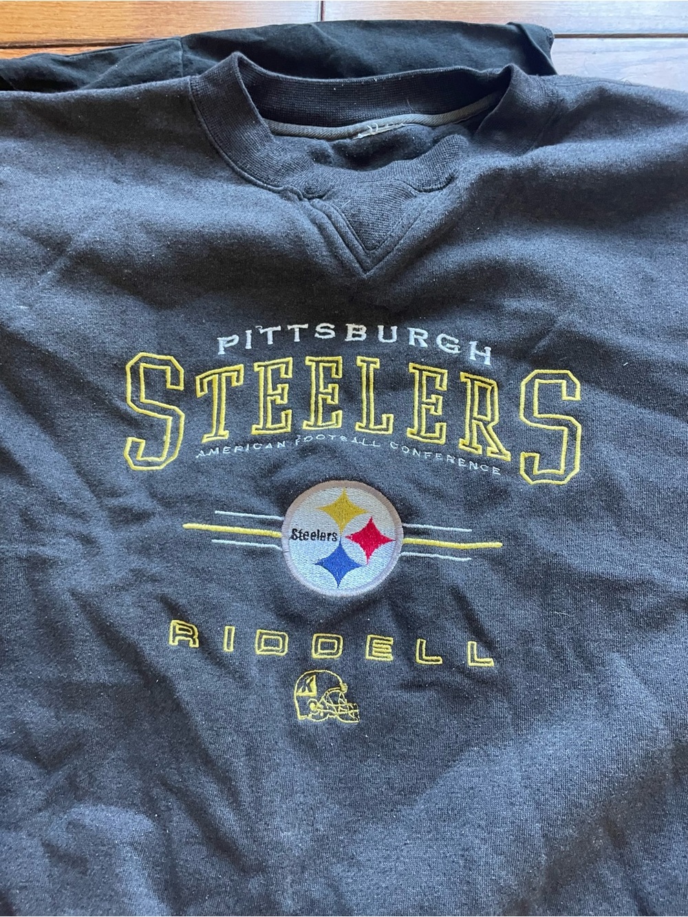 Vintage Bundle Pittsburgh Steelers Black Crew Sweatshirt, tshirt and sweater - Picture 2 of 8